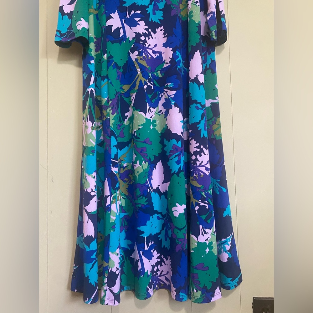 Norm Thompson Blue & Green Patterned Long Sleeved Maxi Dress. Size XL - Picture 3 of 9